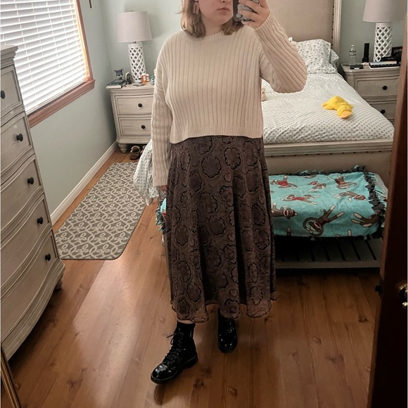 Meet your Posher, Emma - Picture 4 of 4